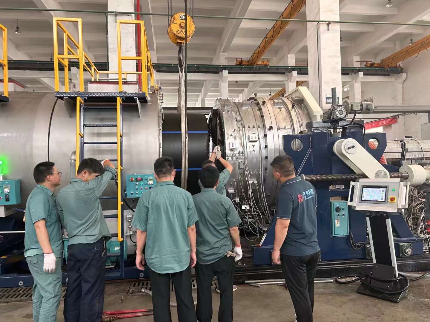 Thêm một thử nghiệm hoàn hảo cho dòng PE1600