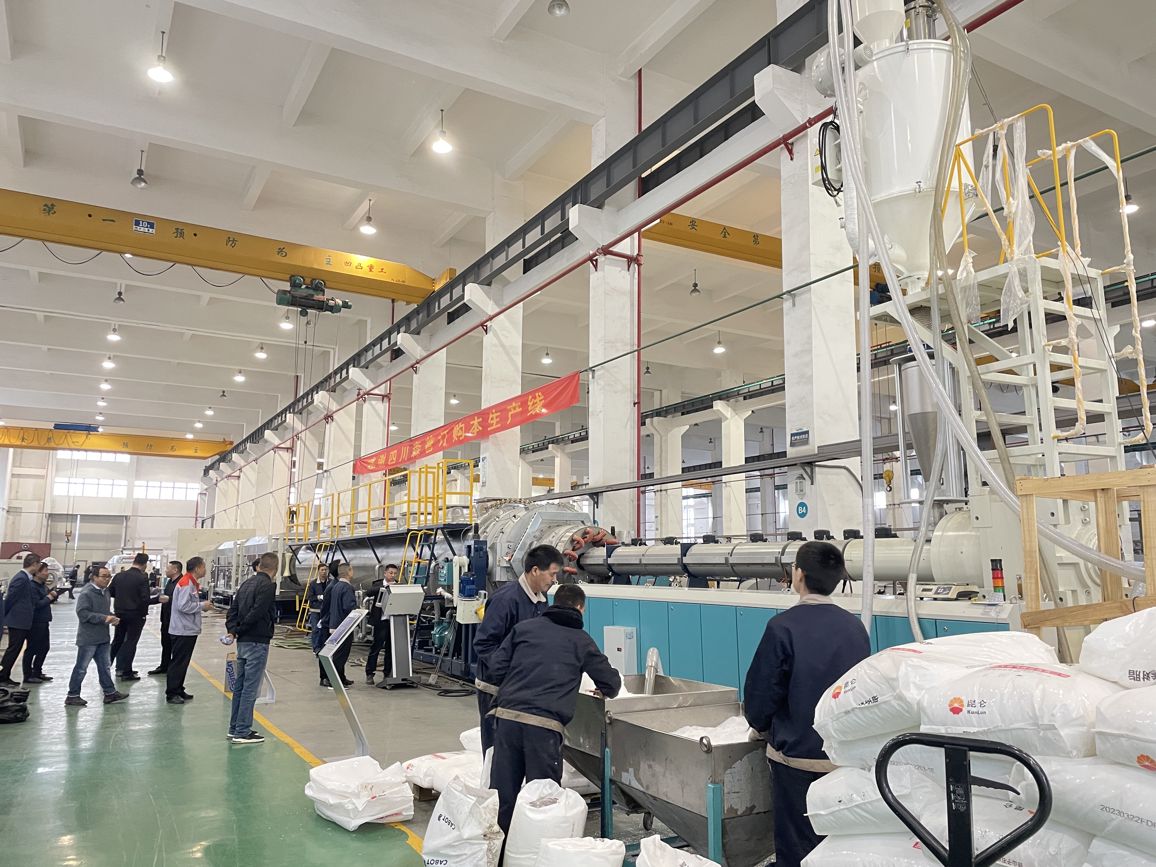 Tác động của việc lựa chọn vật liệu đến hiệu suất của máy đùn nhựa: Chọn loại nhựa phù hợp