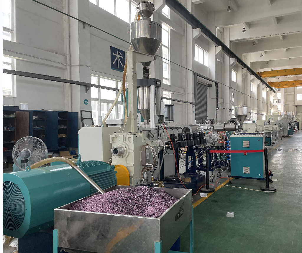 Đặc điểm của dây chuyền ép đùn ống PPR